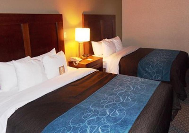 Comfort Inn & Suites Christiansburg I-81 Экстерьер фото