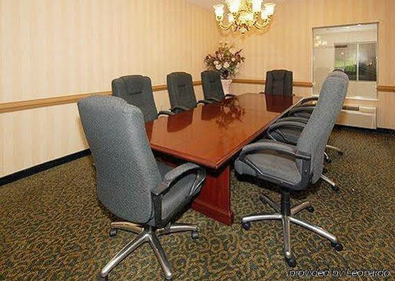 Comfort Inn & Suites Christiansburg I-81 Экстерьер фото